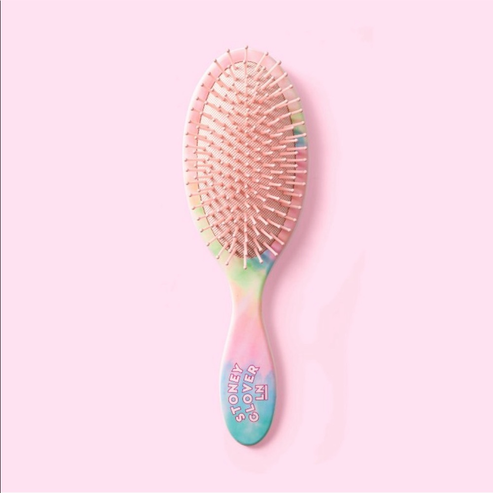 New Stoney Clover Lane x Target Rainbow 🌈 Tie Dye Detangling Hair Brush